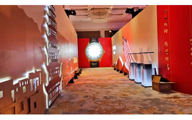 特裝展位制作/木質異形背景墻搭建/木質寫真背景板制作